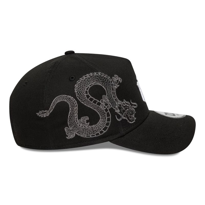 New York Yankees MLB Icon Black 9FORTY E-Frame Adjustable Cap - New Era
