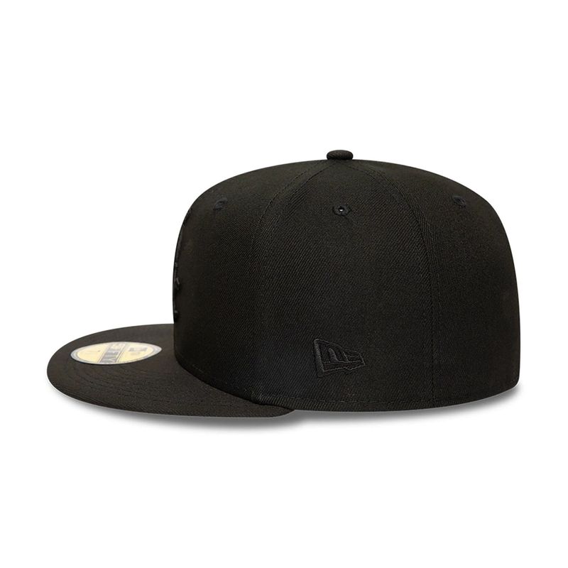 New Era 59FIFTY Chicago White Sox MLB Black on Black