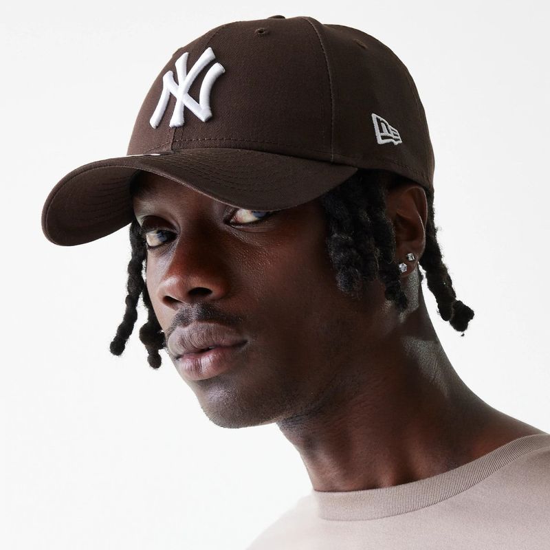 New Era 9FORTY New York Yankees Essential Dark Brown, bild 2