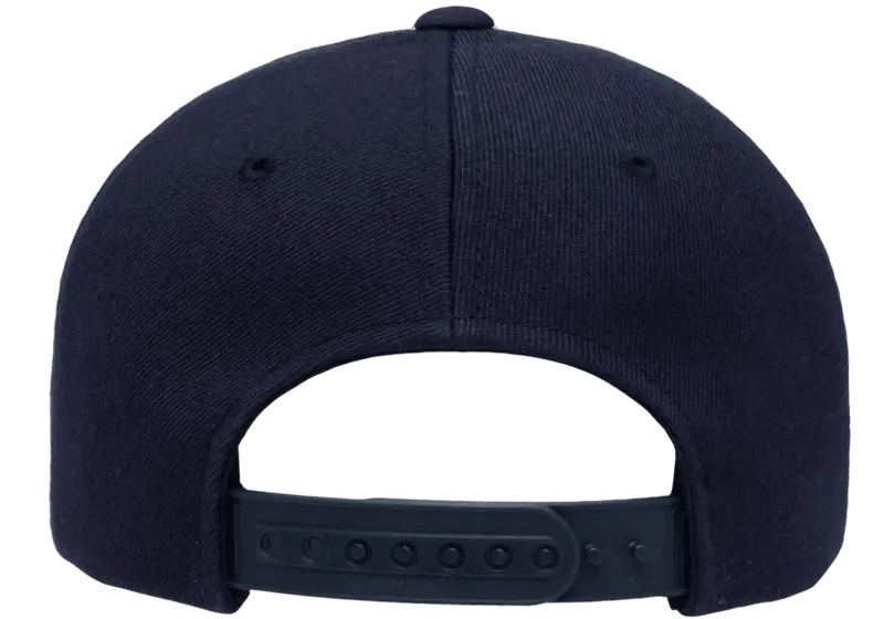 Yupoong Curved Visor Snapback Navy