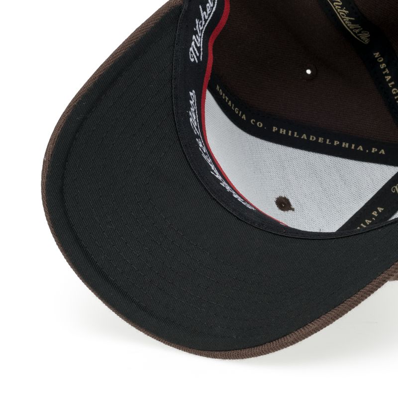 Mitchell & Ness Pinscript Stretch Snapback Brown Black
