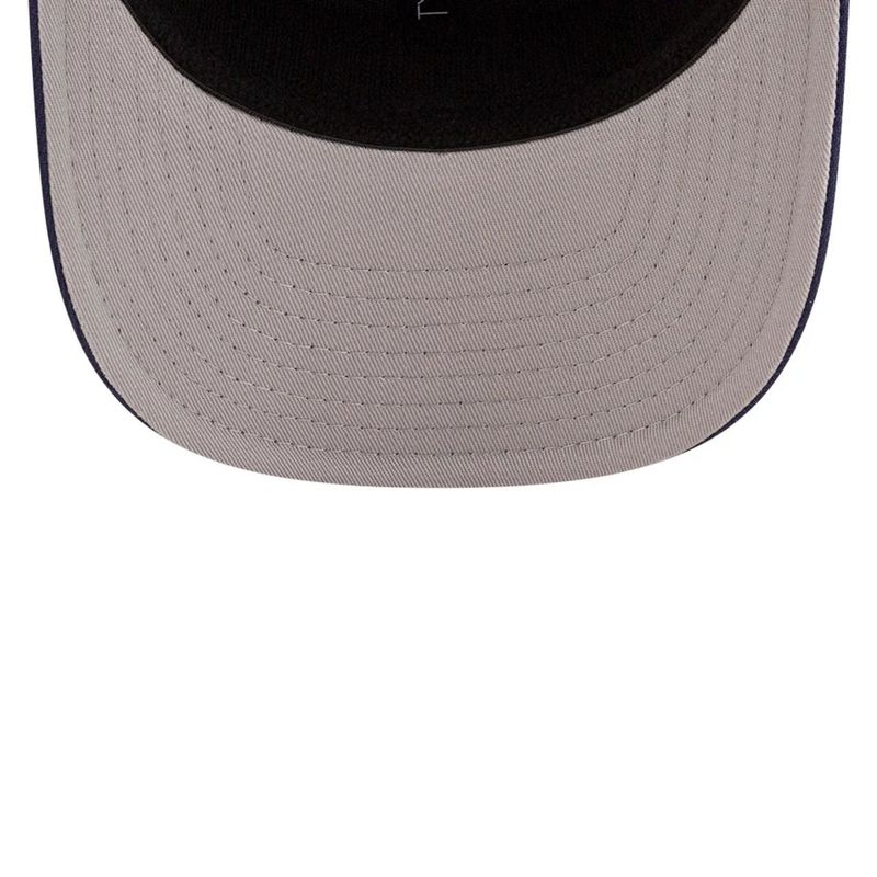 Toronto Maple Leafs NHL 9SEVENTY Stretch Snap Navy