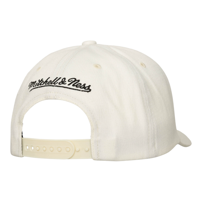 Mitchell & Ness Script Stretch Snapback Off White