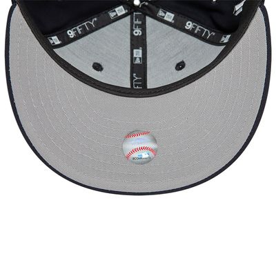 New York Yankees Flower Wordmark Navy 9FIFTY Snapback Cap