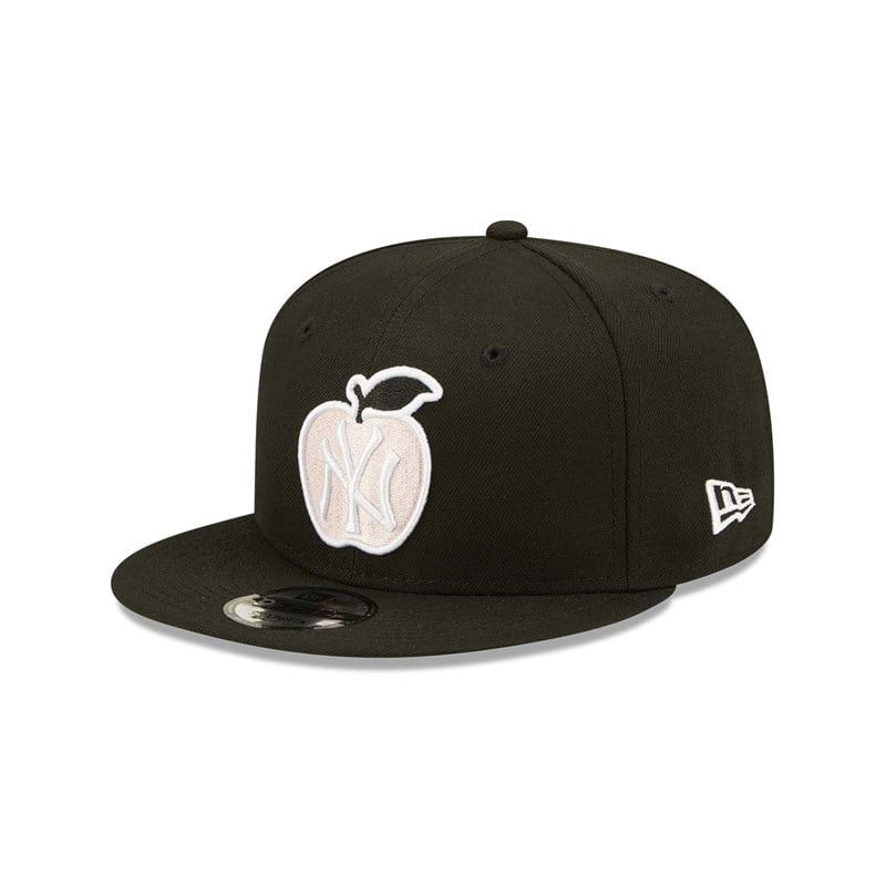 New York Yankees Apple Black 9FIFTY Snapback Cap - New Era