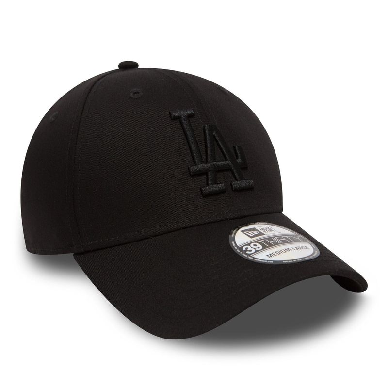 LA Dodgers Essential Black On Black 39THIRTY Cap - New Era