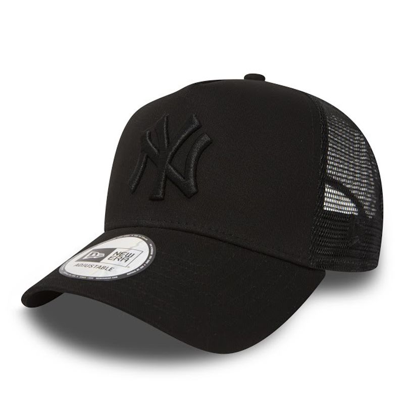 New York Yankees Clean Trucker Black/Black finns hos oss