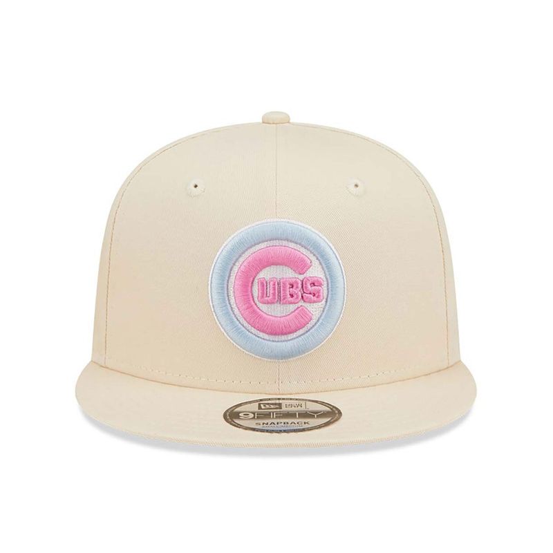 Chicago Cubs Side Patch Pastel Cream 9FIFTY Snapback Cap