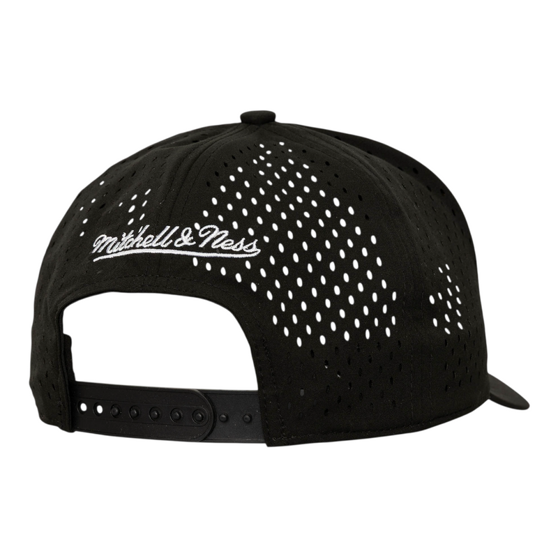 Mitchell & Ness Perfect Icon Pro Snapback Black
