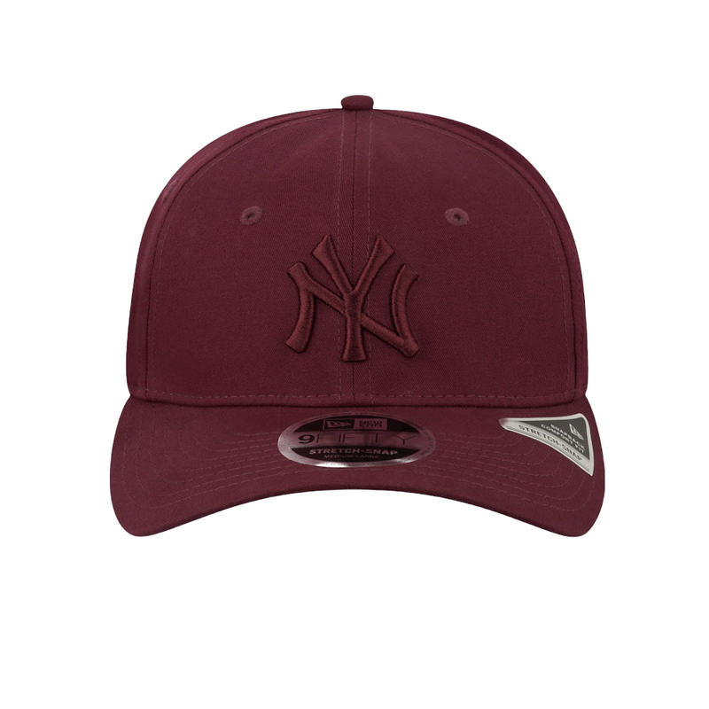 New York Yankees Tonal Maroon 9FIFTY Stretch Snap Cap - New Era