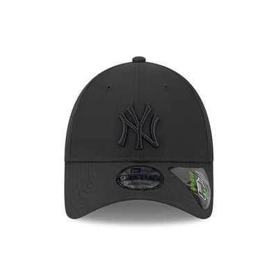 New York Yankees Repreve Outline Black 9FORTY Adjustable Cap - New Era