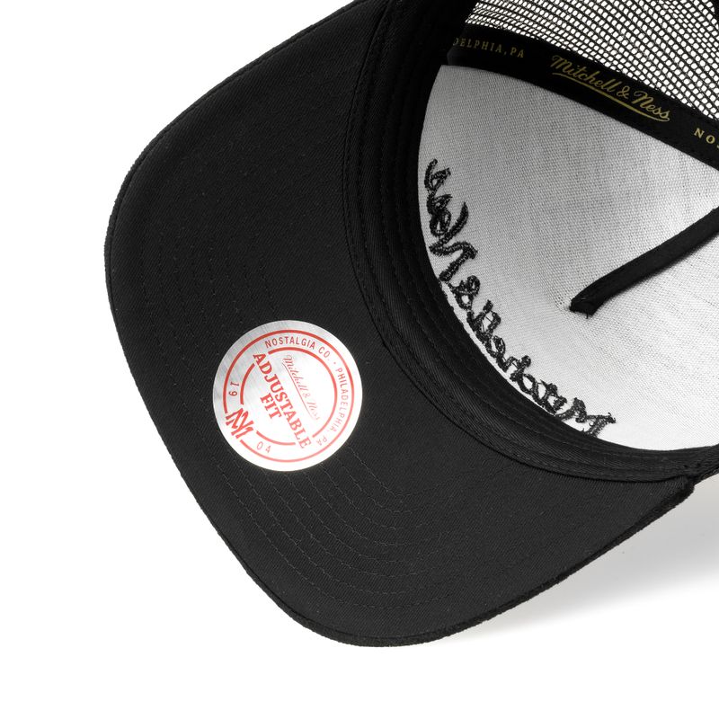 Velvet Trucker Black - Mitchell & Ness