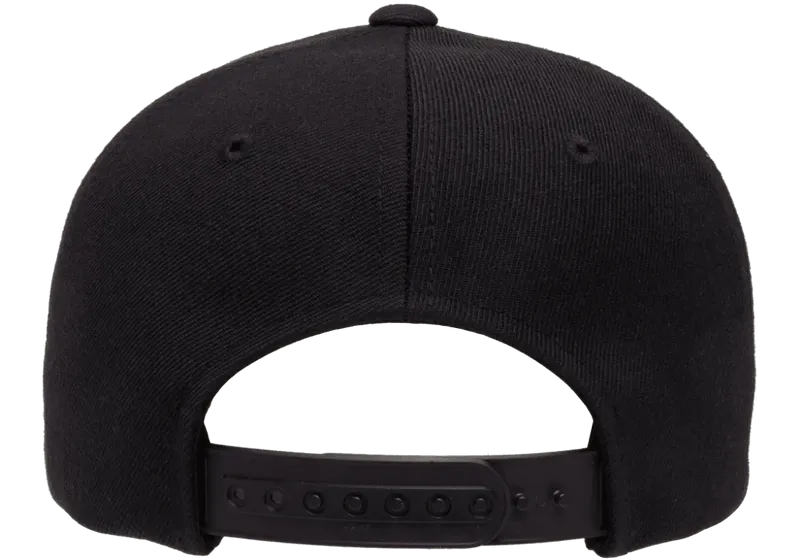 YP Classic Premium Curved Visor Snapback Black - Flexfit/Yupoong