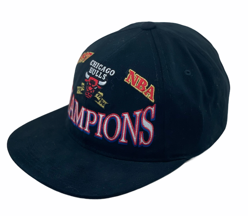 Champions Deadstock Chicago Bulls Black Snapback - Fri frakt