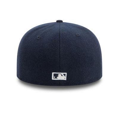 New York Yankees MLB Cooperstown Script Navy Retro Crown 59FIFTY Fitted Cap - New Era