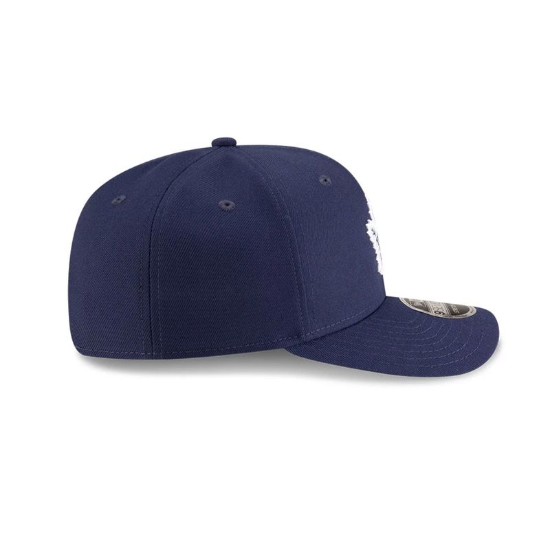 Toronto Maple Leafs NHL 9SEVENTY Stretch Snap Navy