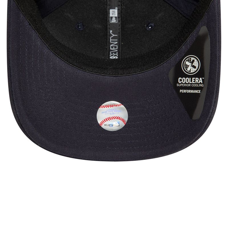 New York Yankees New Era Official Team Colour Navy 9SEVENTY Stretch Snap Adjustable Cap - New Era