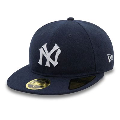 New York Yankees MLB Cooperstown Script Navy Retro Crown 59FIFTY Fitted Cap - New Era