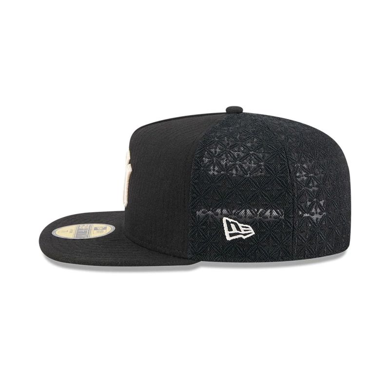 New York Yankees MLB Black 59FIFTY A-Frame Fitted Cap - New Era