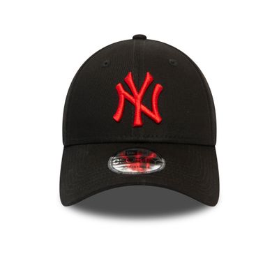 9Forty New York Yankees League Essential MLB Cream