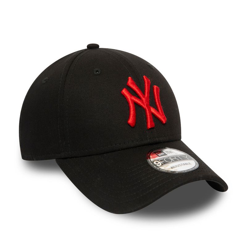 9Forty New York Yankees League Essential MLB Black - New Era