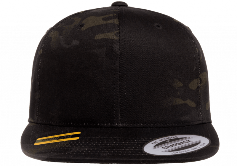 YP Classics Multicam Snapback Black 6089MC från Yupoong