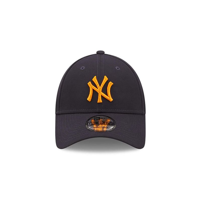 9forty NY Yankees League Essential Navy/Gold REPREVE® - New Era