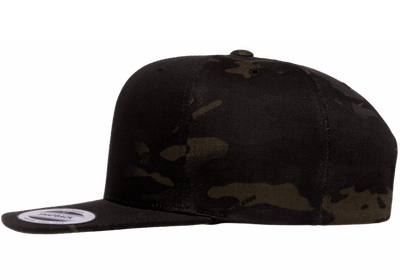 YP Classics Multicam Snapback Black 6089MC från Yupoong