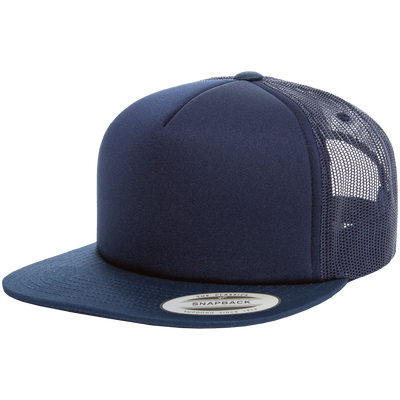 Navy YP Classics Foam Trucker keps med vadderad front, platt skärm och mesh baktill
