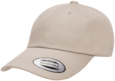 Yupoong Low Profile Cotton Twill dad cap i färgen Stone med böjd skärm och justerbart metallspänne baktill.