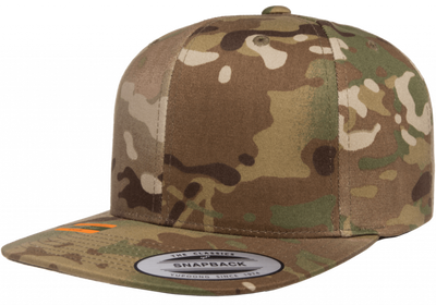 Yupoong Classic Snapback Multicam snapback keps i multicam-mönster med platt skärm och justerbart spänne baktill