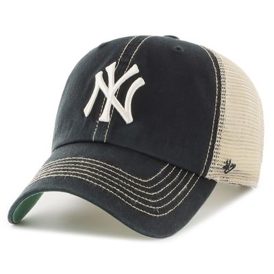 47 Brand New York Yankees Trawler Clean Up Black 47 Brand New York Yankees Trawler Clean Up Black trucker keps med svart front, ljus mesh baktill och broderad Yankees-logga.