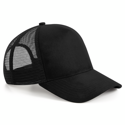 Beechfield Suede Trucker Black Svart trucker keps i mockaimitation med mesh baktill och böjd skärm