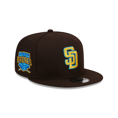 New Era San Diego Padres 9FIFTY Fathers Day Brown keps i brun färg med broderad logotyp framtill.